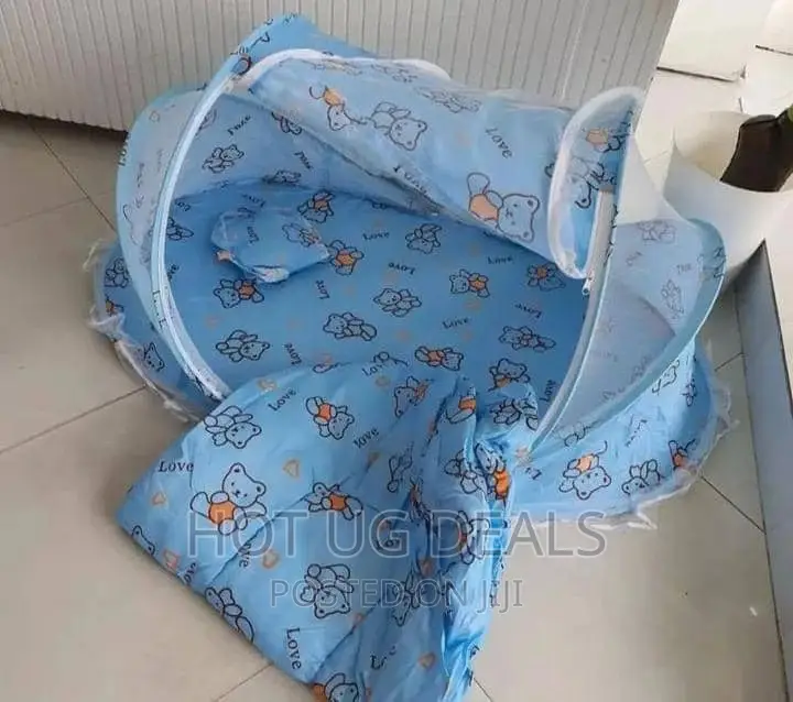 Foldable 3 Piece Baby Net With Cotton Pillow
And Pad