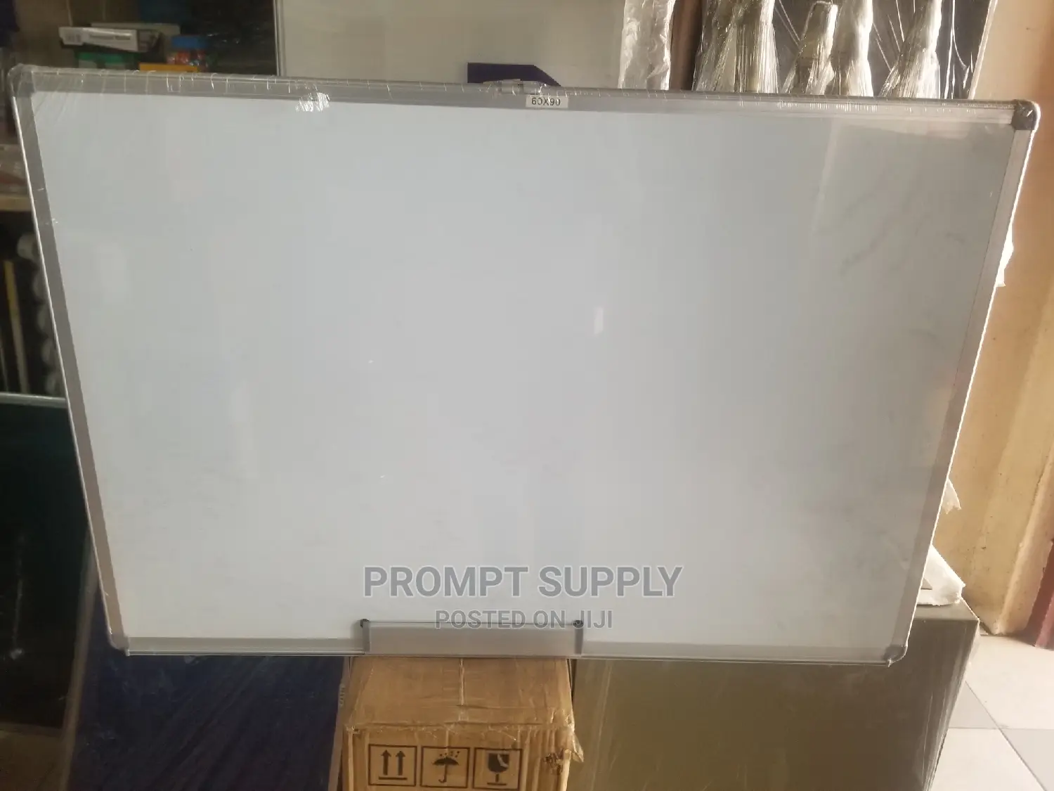 60x90cm White Chalk Board With Box of Chalk Markers