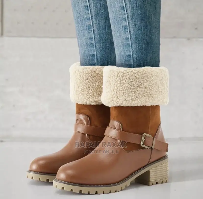 Classic Ladies Fashion Boots