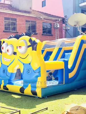 Bouncing Castles And Kids Fun Items For Hire
