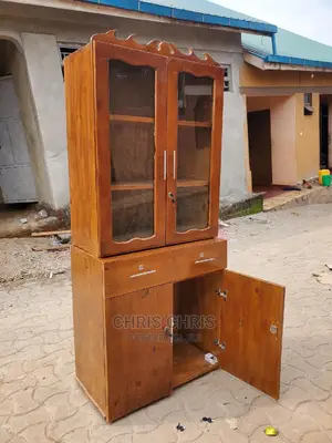 Sideboard/Cupboard of Pure Joined Wood From Strong Pallets
