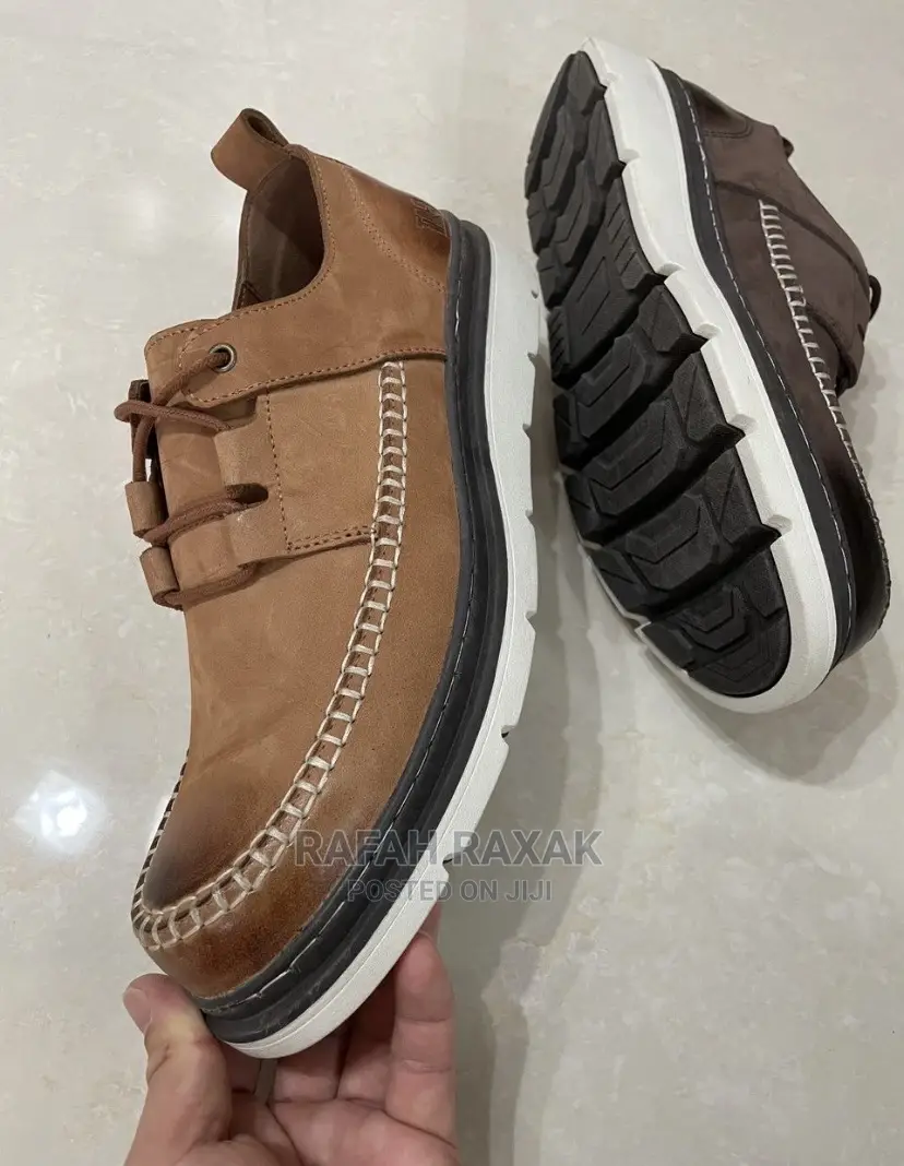 Original Caterpillar Casual Shoes