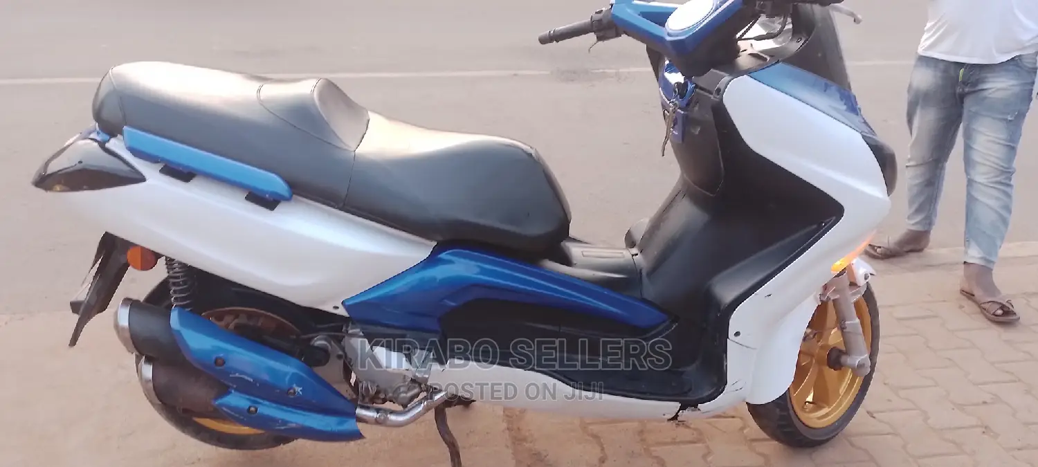 Haojin HJ125-25 2020 White