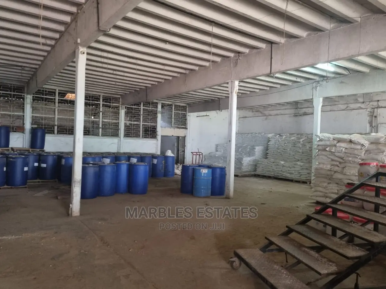 Warehouse for Rent in 5th Street Industrial Area .