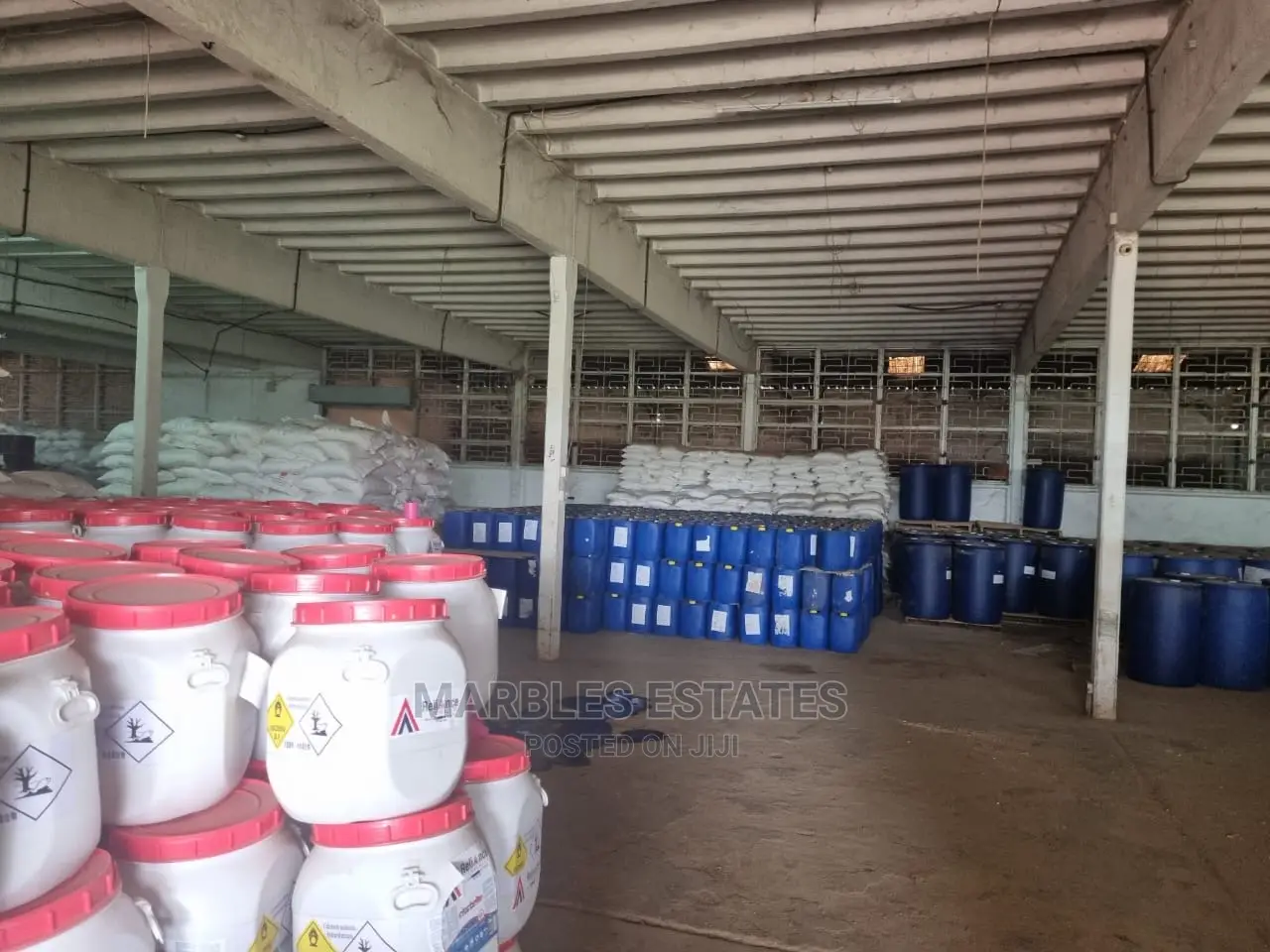 Warehouse for Rent in 5th Street Industrial Area .