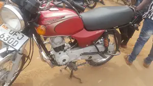 New Bajaj Boxer 2023 Red