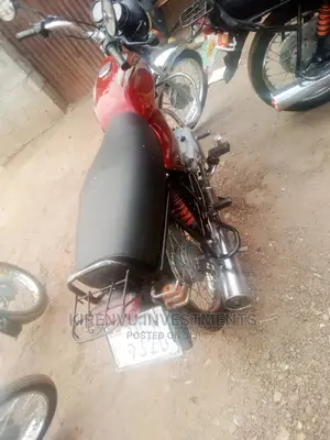 Bajaj Boxer 2015 Orange