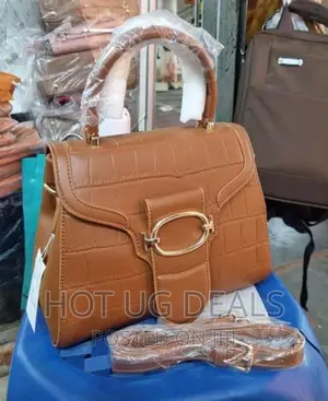 Ladies Classic Handbag - Brown