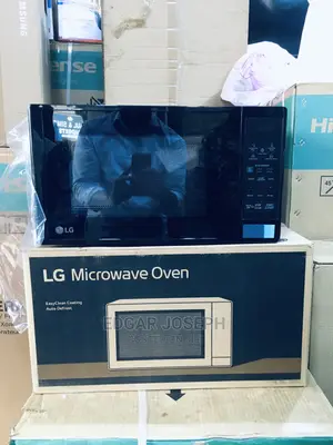 LG Brand New Microwave 20L