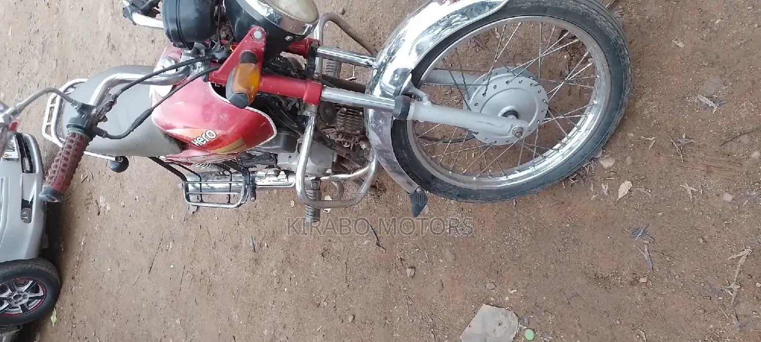 Suzuki 750 2018 Red