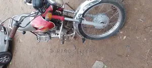 Suzuki 750 2018 Red