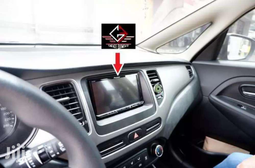 Car Radio That' Plays All Cds And Flash Pioneer Original Only 5850bt