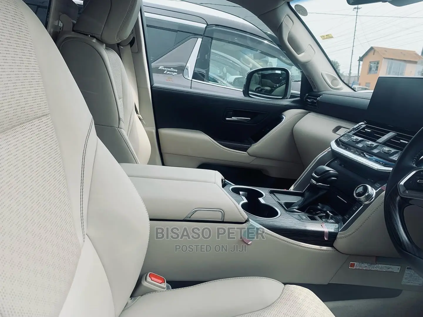 Toyota Land Cruiser Prado 2022 White
