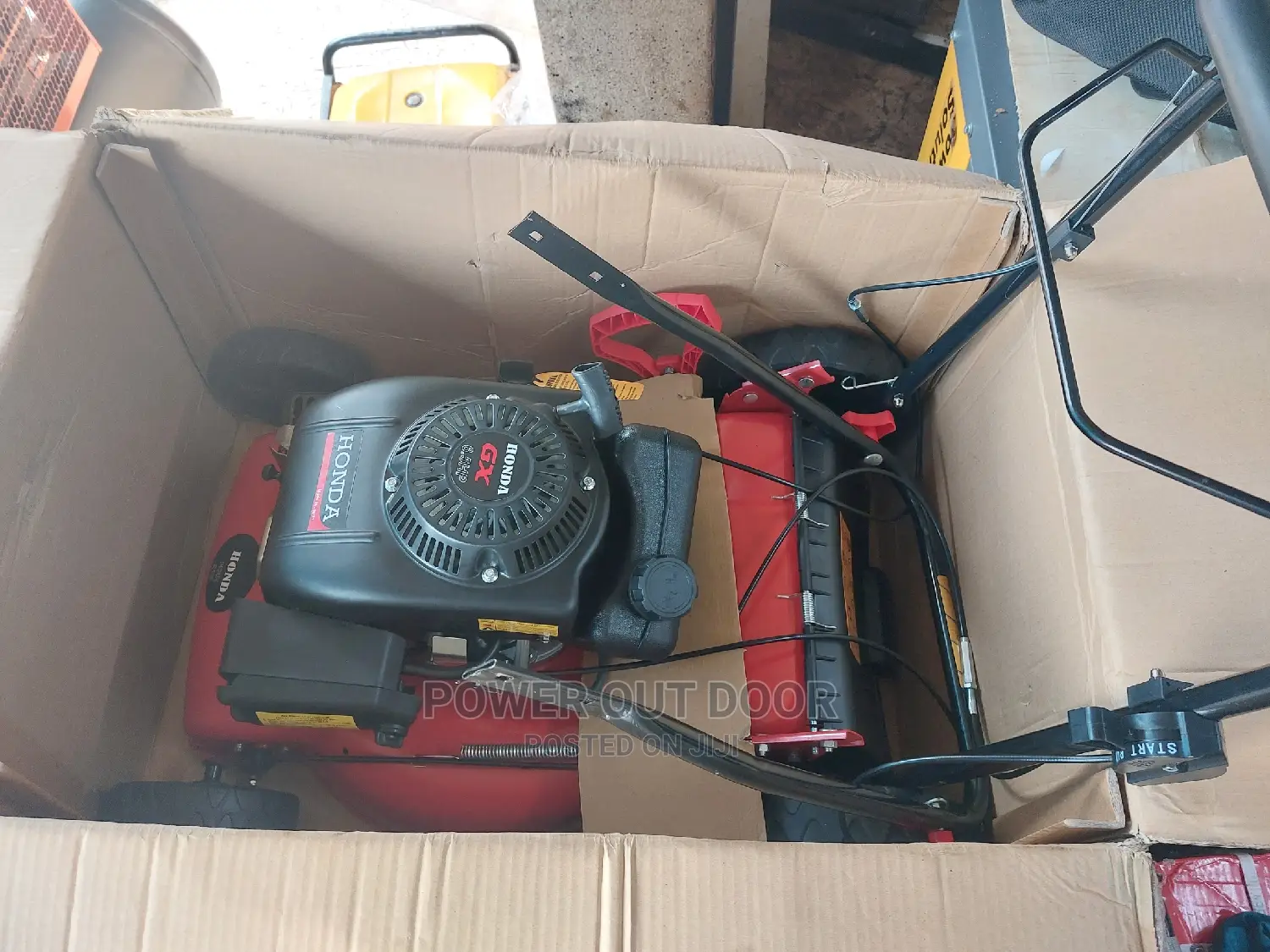 Lawnmore Honda / Grass Cuuter 21inch Self Drive