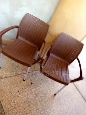 Armrest Plastic Chairs