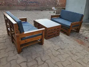 Cushioned Pallet Chairs