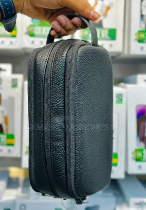 Green Lion Men's Accessory Hand Bags