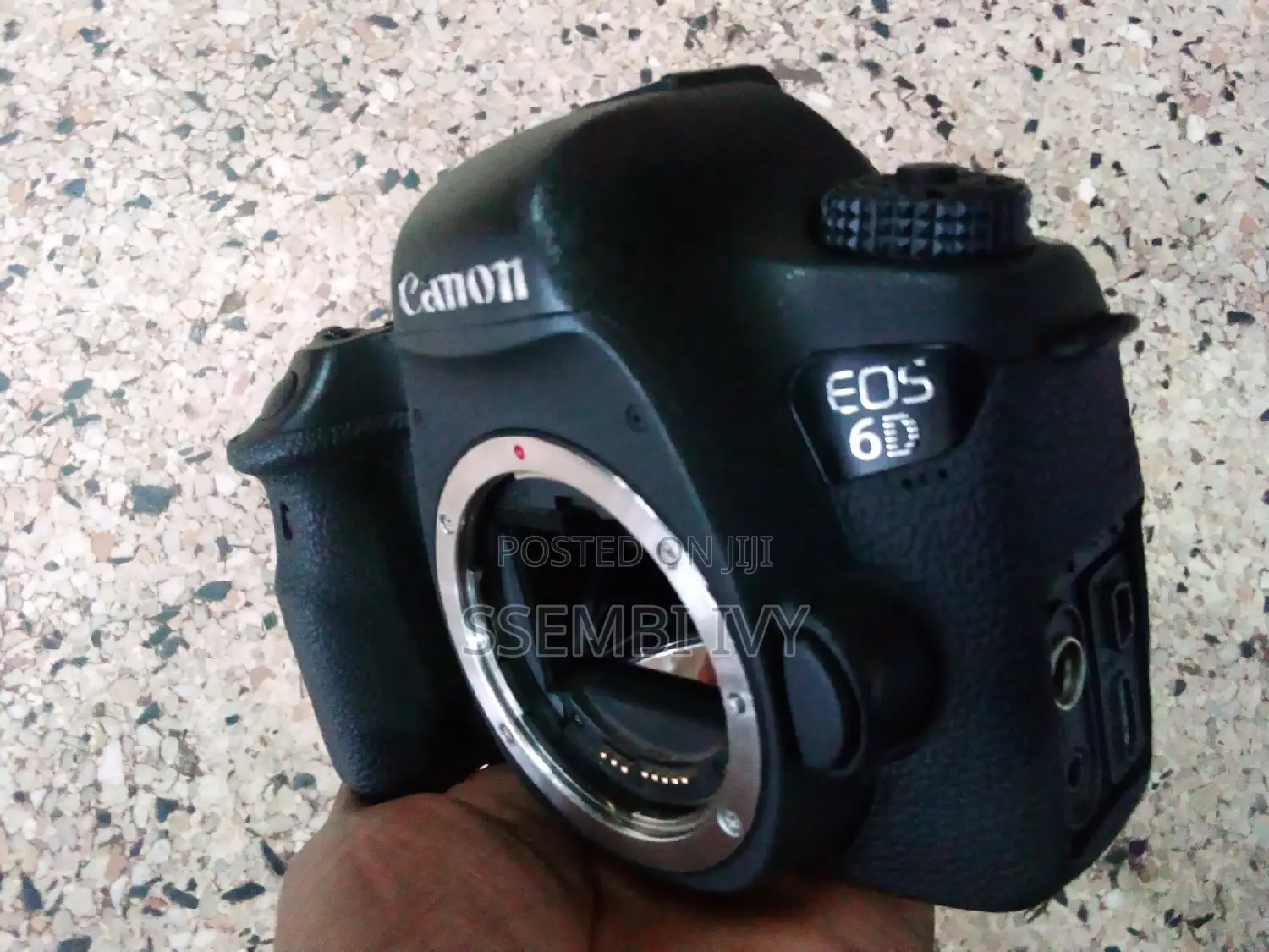 CANON EOS 6D Body (Prof. Camera).