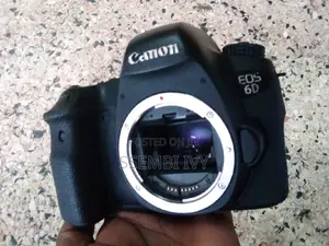 CANON EOS 6D Body (Prof. Camera).