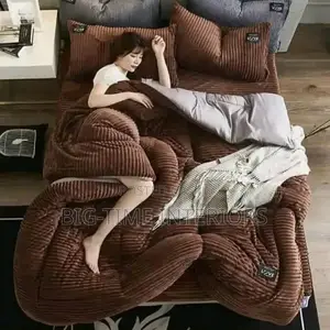 Coral Velvet Duvet - Brown