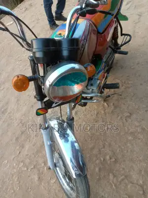 Bajaj Pulsar 150 2020 Pink