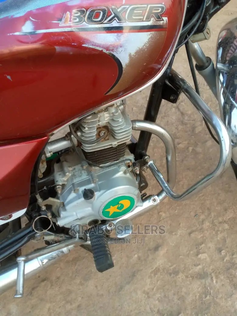 Bajaj Pulsar 150 2020 Pink