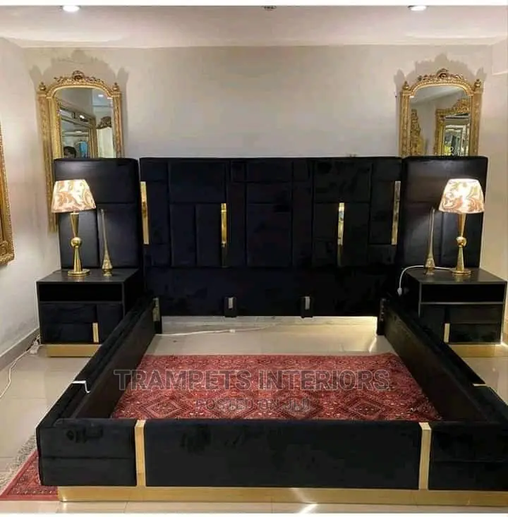 Bed/ Black and Golden Stripes Bed