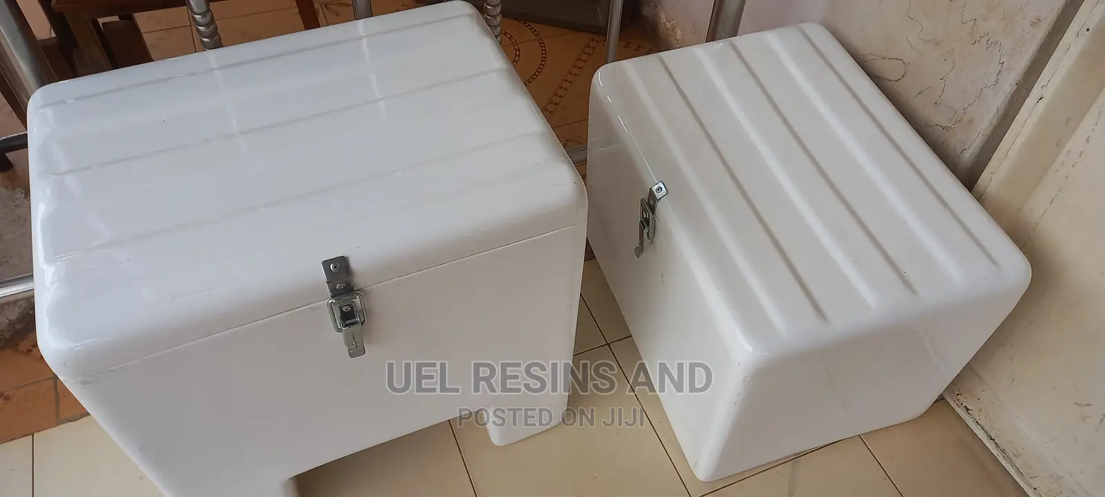 Mounted Rear Courier Box