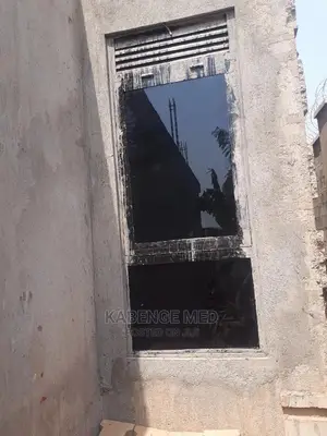 House Glasses and Fixing Works
