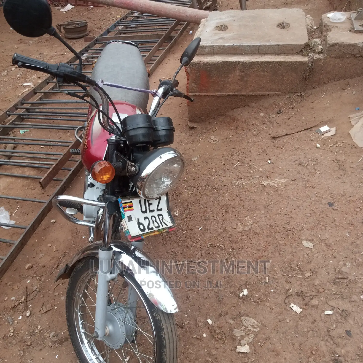 Bajaj Pulsar 150 2022 Red