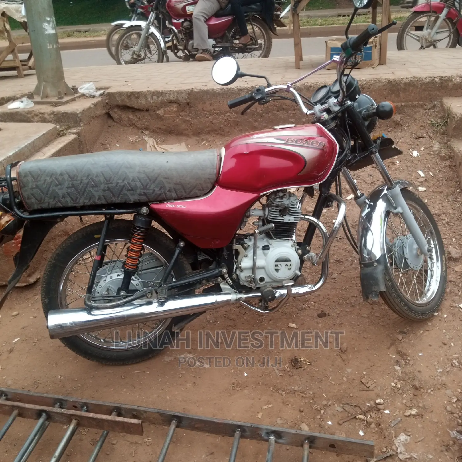Bajaj Pulsar 150 2022 Red