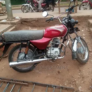 Bajaj Pulsar 150 2022 Red