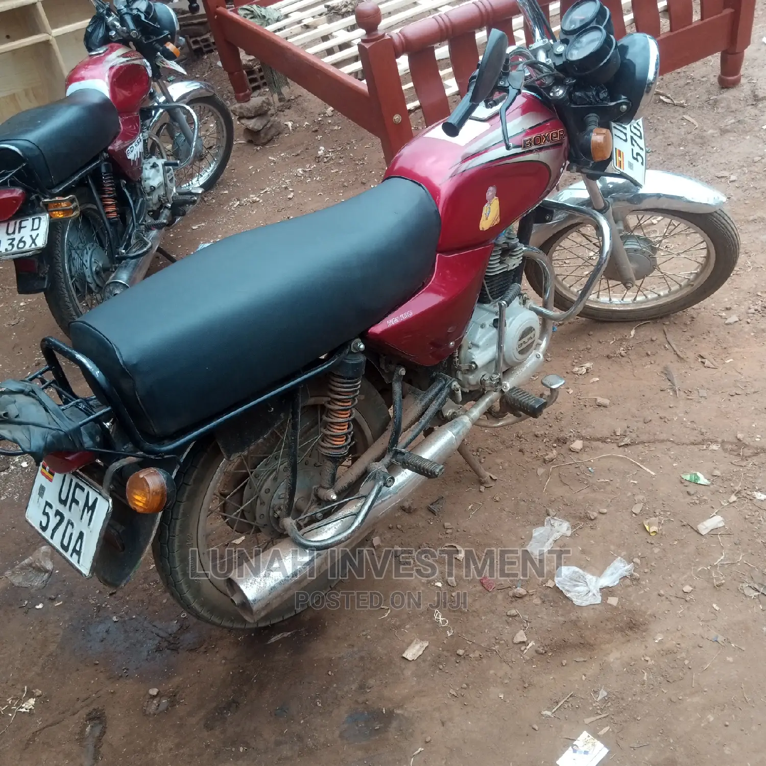 New Bajaj Boxer 100 2022 Brown