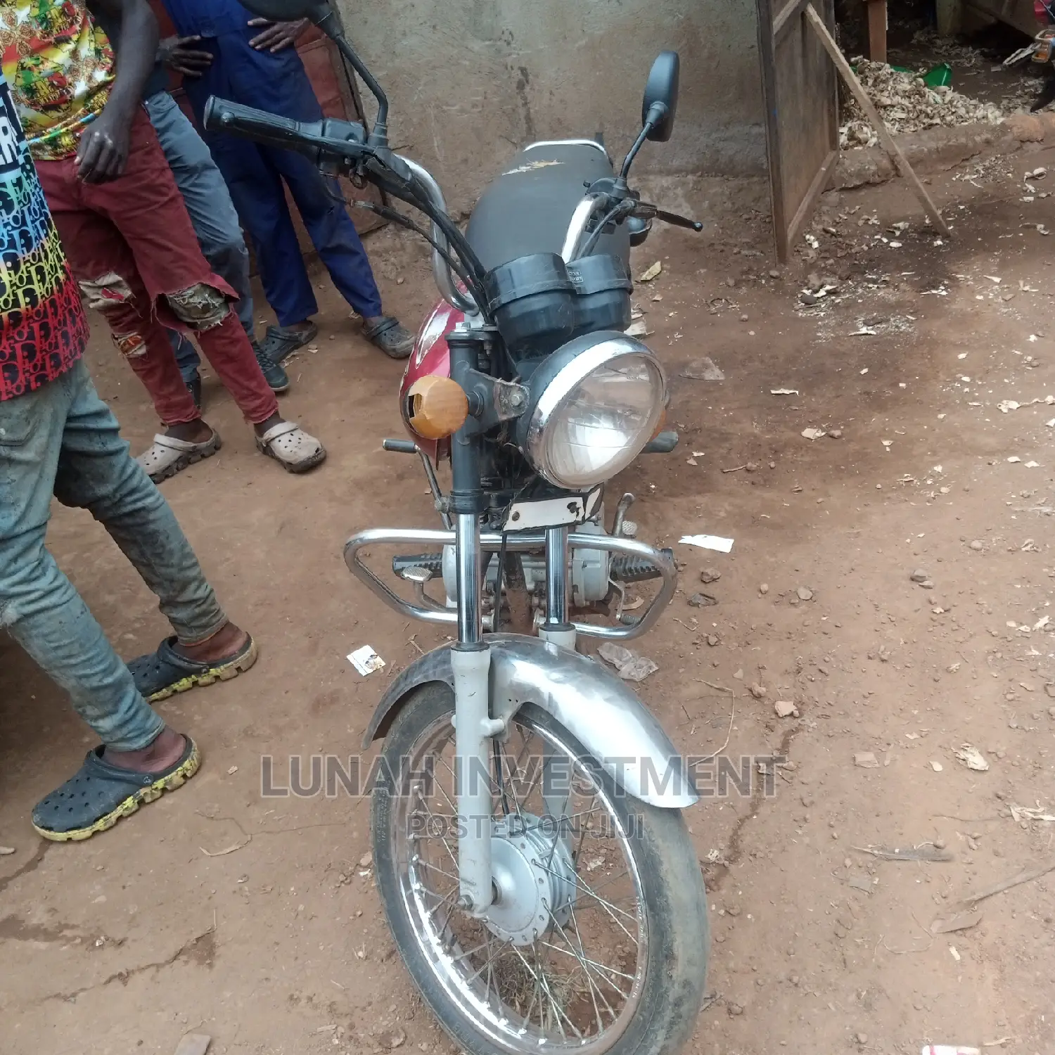 Honda Hornet 2020 Pink