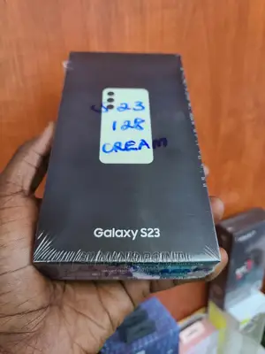 New Samsung Galaxy S23 128 GB Gold