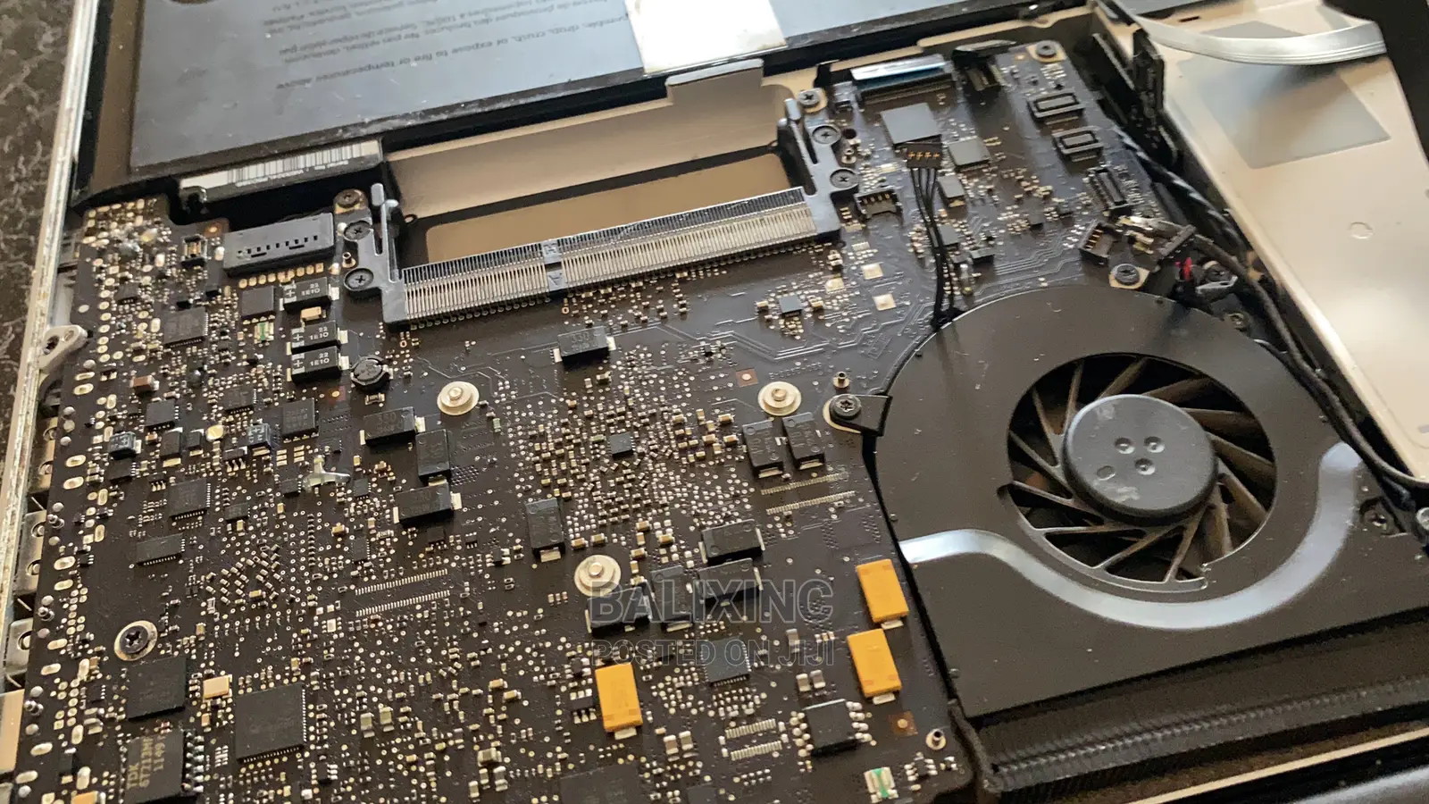 Service and Repair for Apple Computers,iPhones,iPads
