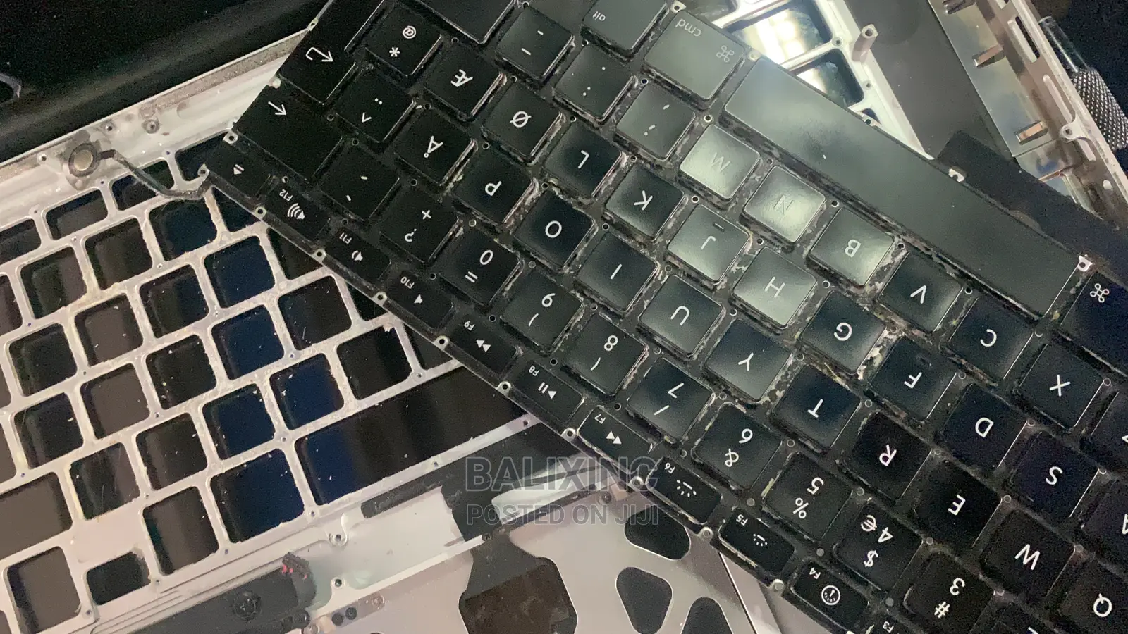 Service and Repair for Apple Computers,iPhones,iPads