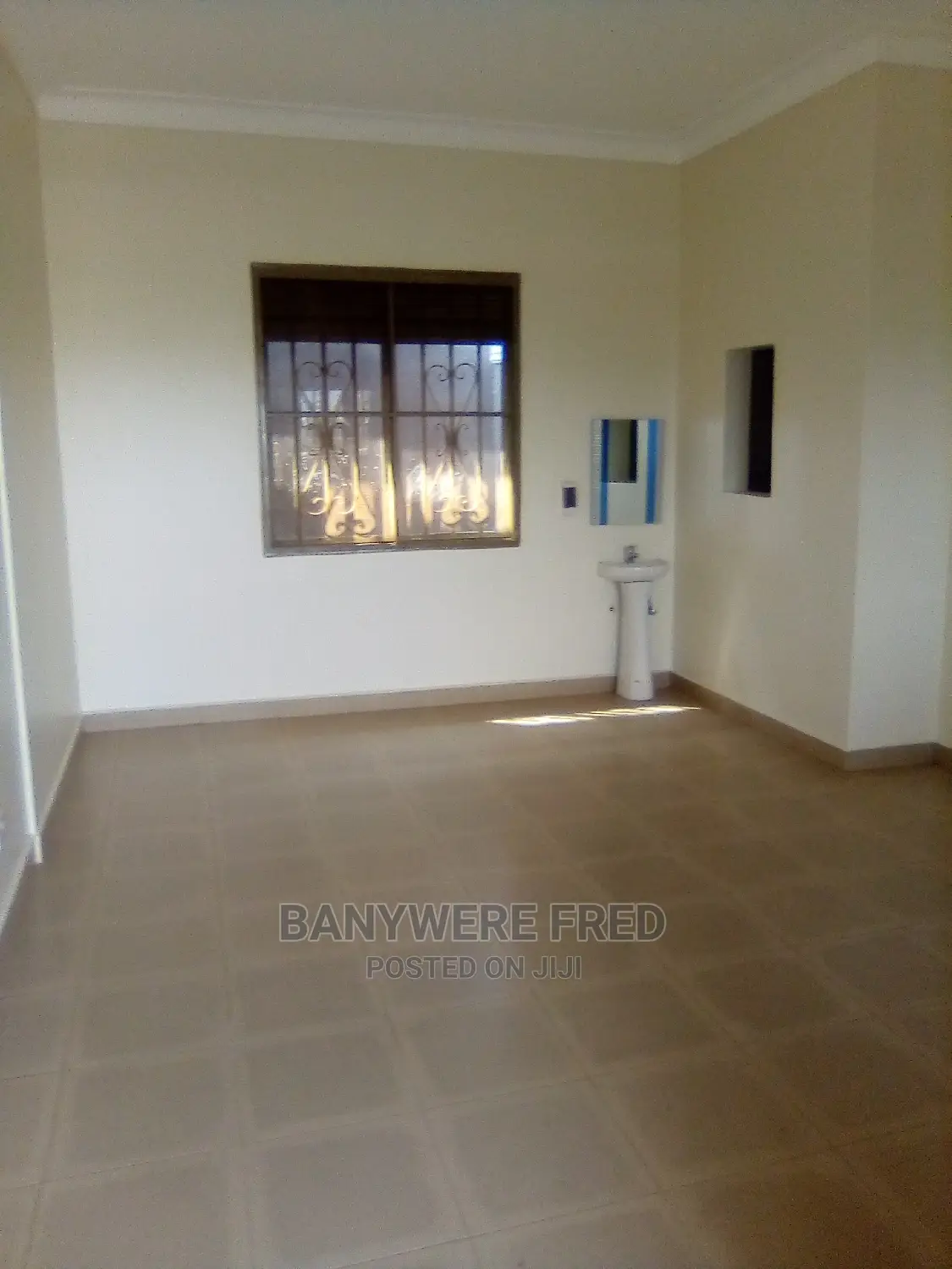 2bdrm Bungalow in Kira for Rent