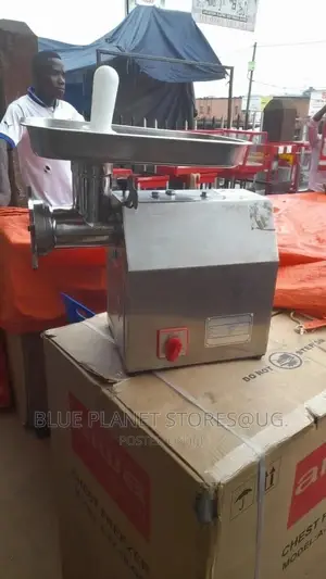 Commercial Electric Meat Mincer/Grinder \\ 1.2kw \\ TK-M22