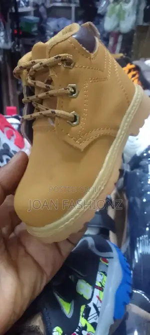 Children's Boots-Brown