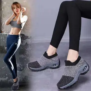Super Sneakers