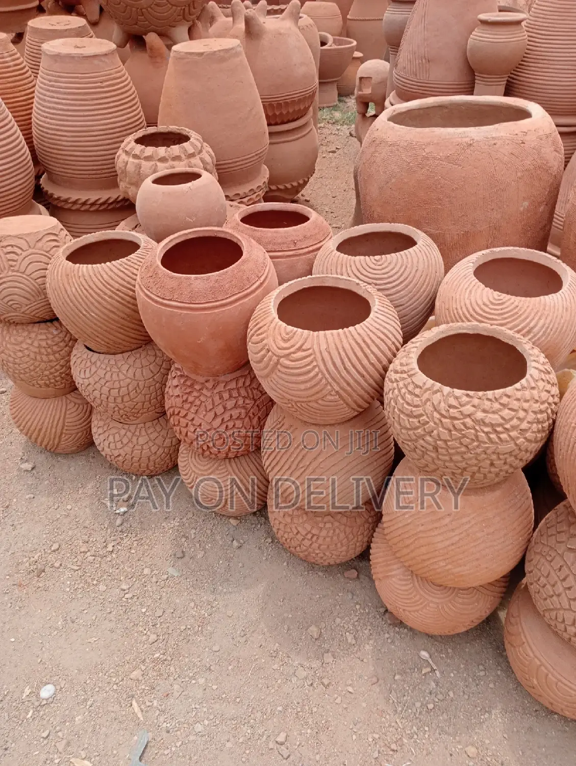 Flower Pots Suppliers