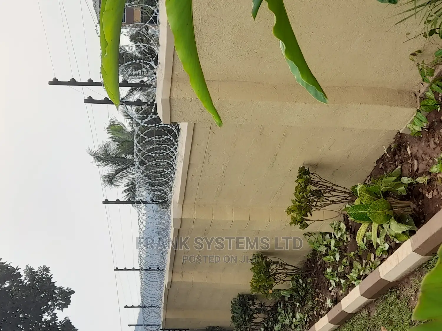 Razor Wire Fencing With Electric Fencing