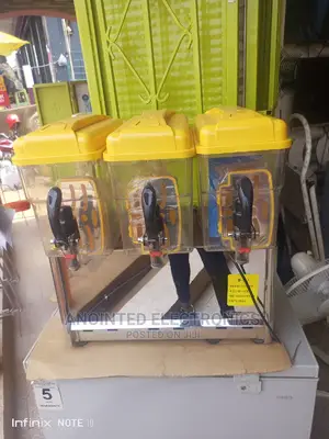Juice Despenser
