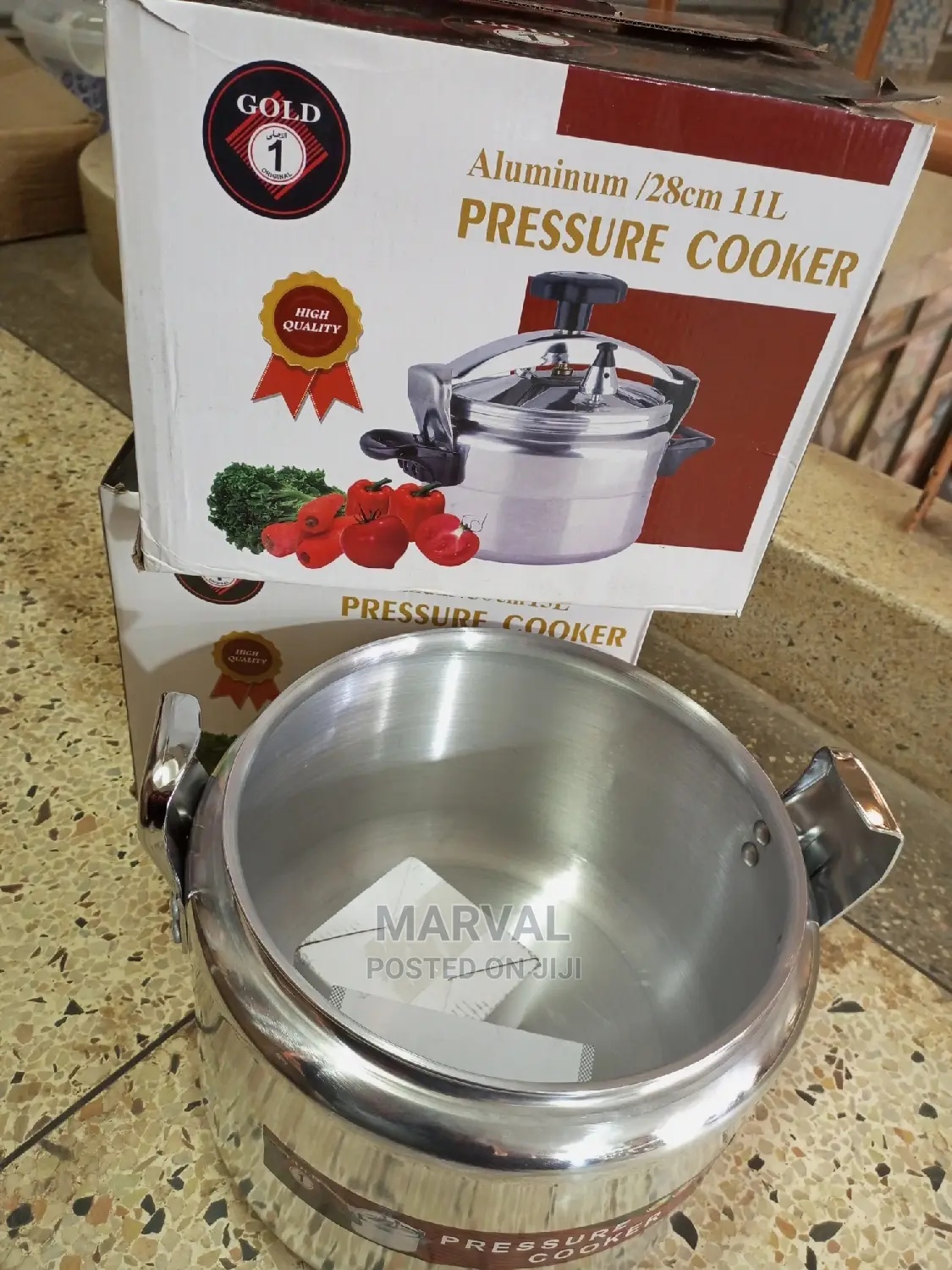11L Gold Pressure Cooker