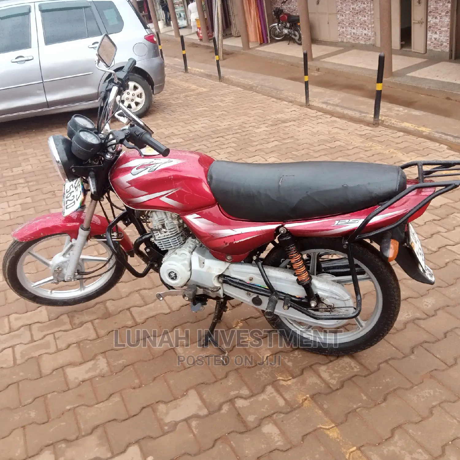 Bajaj CT 110X 2022 Brown