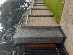Electric Wire Fencing With Razor Wire