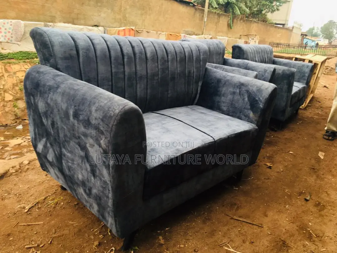 Sofas for Sale in Good Material