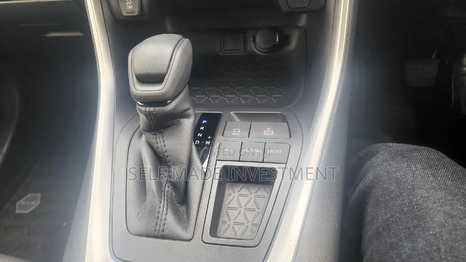 Toyota RAV4 2020 Black