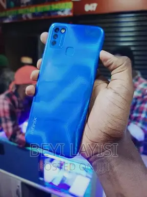 Infinix Hot 10i 32 GB Blue